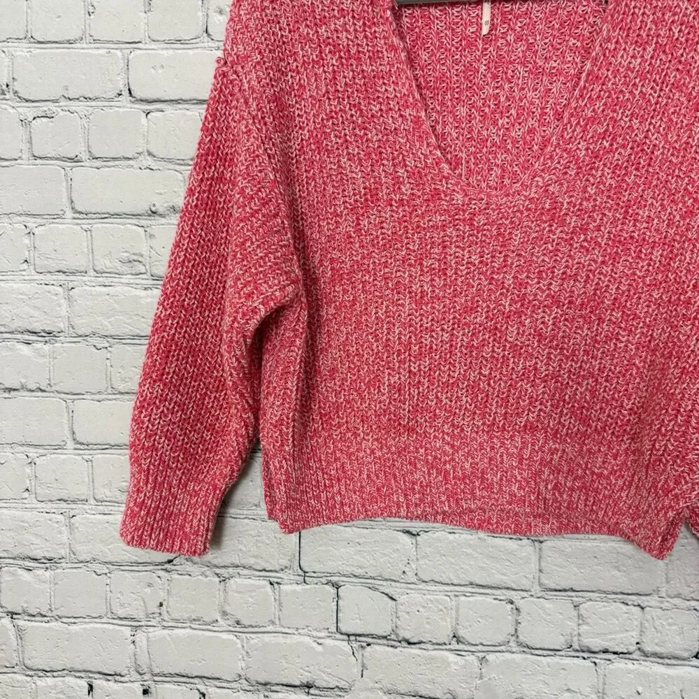 Free People Love This City Collared V-Neck Pink Knit Sweater Size XS